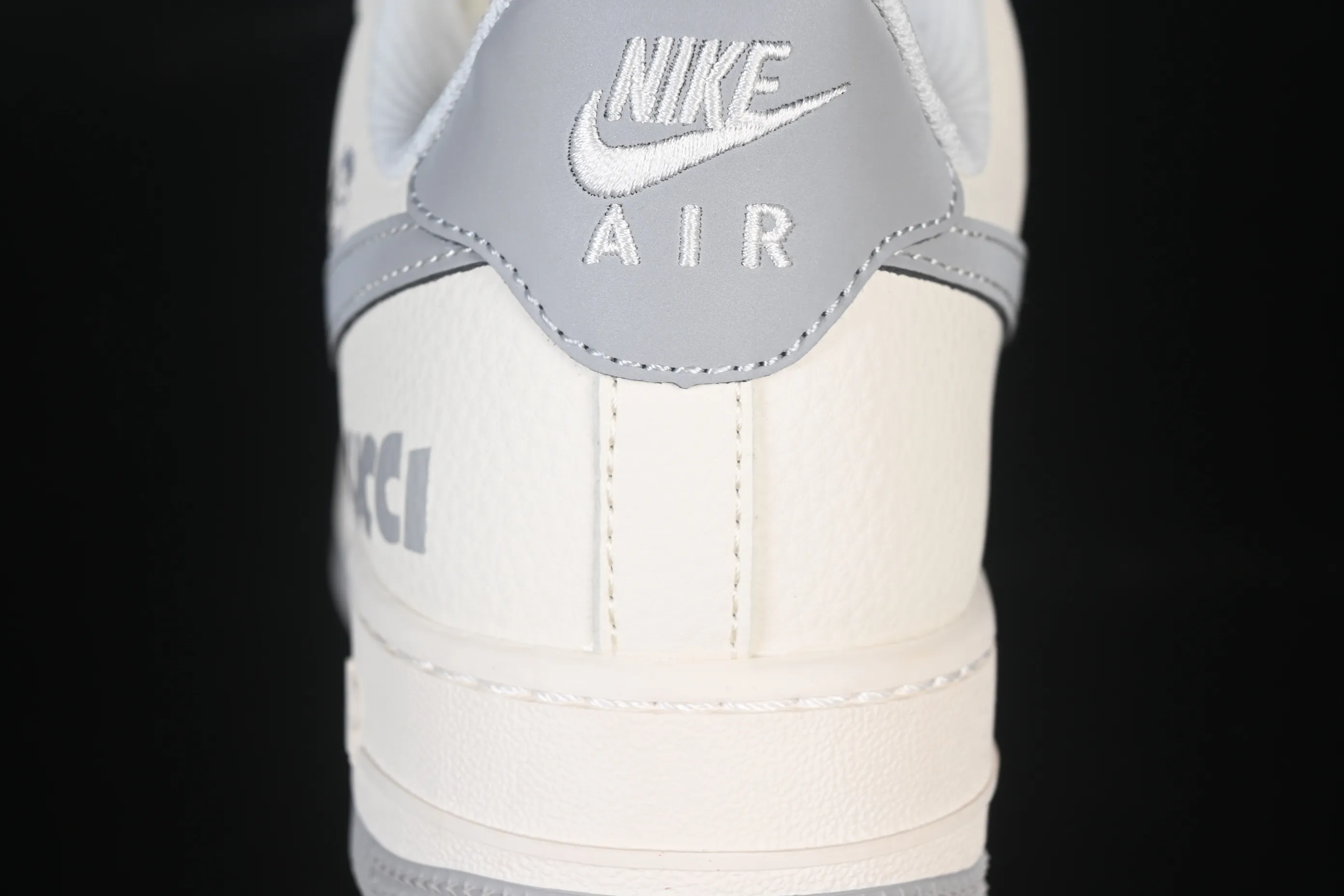 All categories Nk Air Force 1 Air Force series Nk Air Force 1 Low Air Force low top Nike Air Force 1'07 Low Gucci co-branded grimace beige Air Force 1 low top casual sneakers QW5836-024